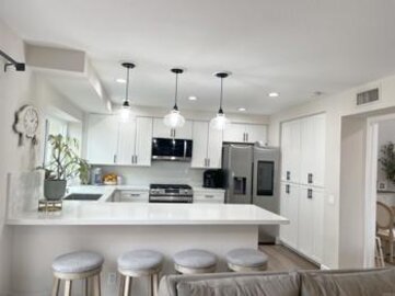 Impressive Sevilla Townhouse Located at 13425 Via Almeria was Just Sold